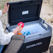 Lade das Bild in den Galerie-Viewer, Tragbare Kompressor Kühl-/Gefrierbox 47L: THE ROAMER (B-Ware)