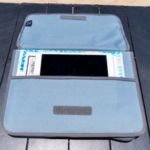 Lade das Bild in den Galerie-Viewer, TIAV SCHOOL POUCH