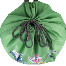 Lade das Bild in den Galerie-Viewer, Expandable Laundry Bag | The Iconic Collection | A World of Caravans