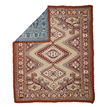 Load image into Gallery viewer, Wandering Folk Woven Überwurf Auburn Valley | Böhmische Campingdecke - Kumpl