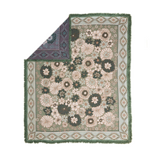 Load image into Gallery viewer, Wandering Folk Woven Throw Pfefferminzfarbe | Boho Camping- oder Picknickdecke - Kumpl