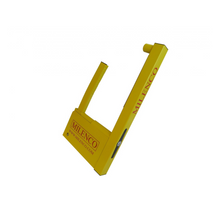 Load image into Gallery viewer, Milenco Radkralle Compact für 12-16" Räder. Inklusive Sicherheitsschloss. Farbe: Gelb. Produktbild.