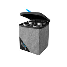 Lade das Bild in den Galerie-Viewer, WINE GLASS BUDDY Produktbild vorne offene Klappe ; Farbe: Grau, Schwarz ; Navigator ; Schützt deine Weingläser unterwegs bei Campen oder Caravaning