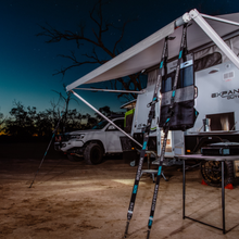 Lade das Bild in den Galerie-Viewer, Awning Buddy. 2er Pack. Verankerung am Boden zusammen mit Kitchen Buddy. Farbe: Schwarz. Navigator.