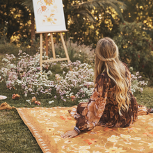 Load image into Gallery viewer, Wandering Folk Picknickdecke  Golden Folk | Boho Wasserdicht - Kumpl