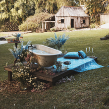 Lade das Bild in den Galerie-Viewer, Wandering Folk Picknickdecke Arctic Folk | Boho Wasserdicht - Kumpl