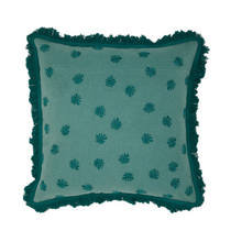 Lade das Bild in den Galerie-Viewer, Wandering Folk Hanf Kissenbezug Daisy Sage | Boho - Kumpl