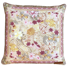 Load image into Gallery viewer, Wandering Folk Kissenbezug Pastel Forest | Boho - Kumpl