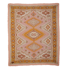 Lade das Bild in den Galerie-Viewer, Wandering Folk Woven Überwurf Pink Sands Farbe | Boho Camping- oder Picknickdecke - Kumpl