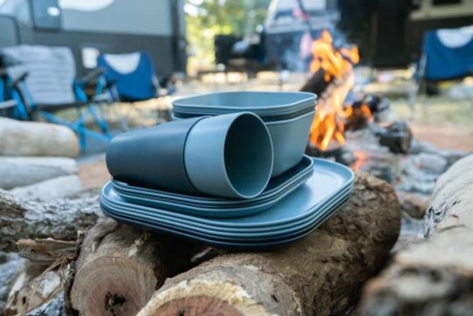 Portables Glück entfesseln: Camping-Geschirr für jedes Abenteuer