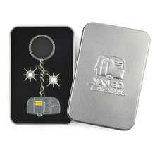 Lade das Bild in den Galerie-Viewer, Keyring | The Iconic Collection |  Airstream ´Silver Bullet´
